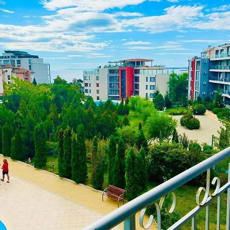 شقة Sun Wave Sea And Pool View *